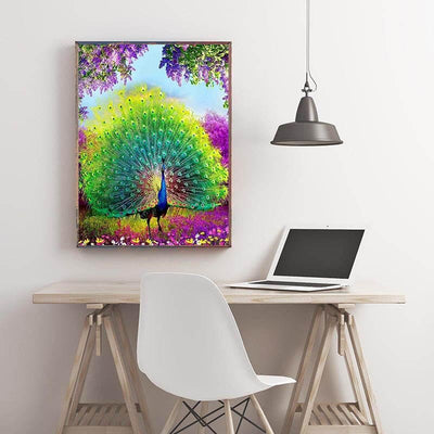 Diamond Painting-Prächtiger Pfau im Blütenmeer