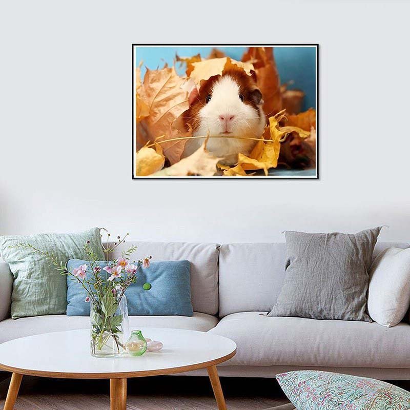 Diamond Painting-Süßes Meerschweinchen im Blätterbett